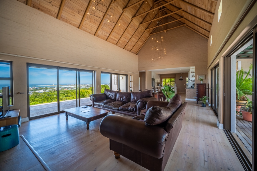 4 Bedroom Property for Sale in St Francis Field Eastern Cape